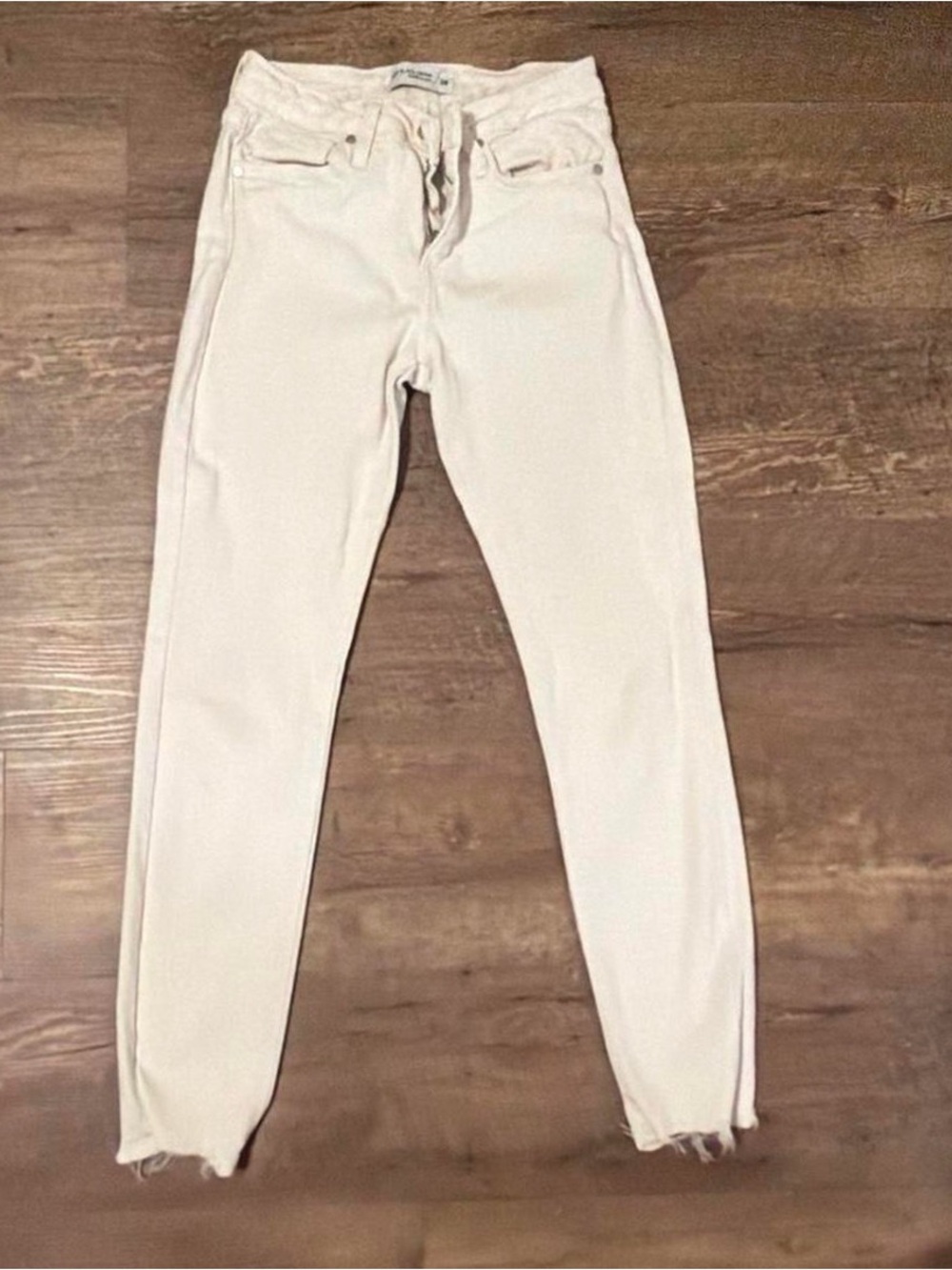 Just Black Cream Skinny Jeans with Frayed Hem